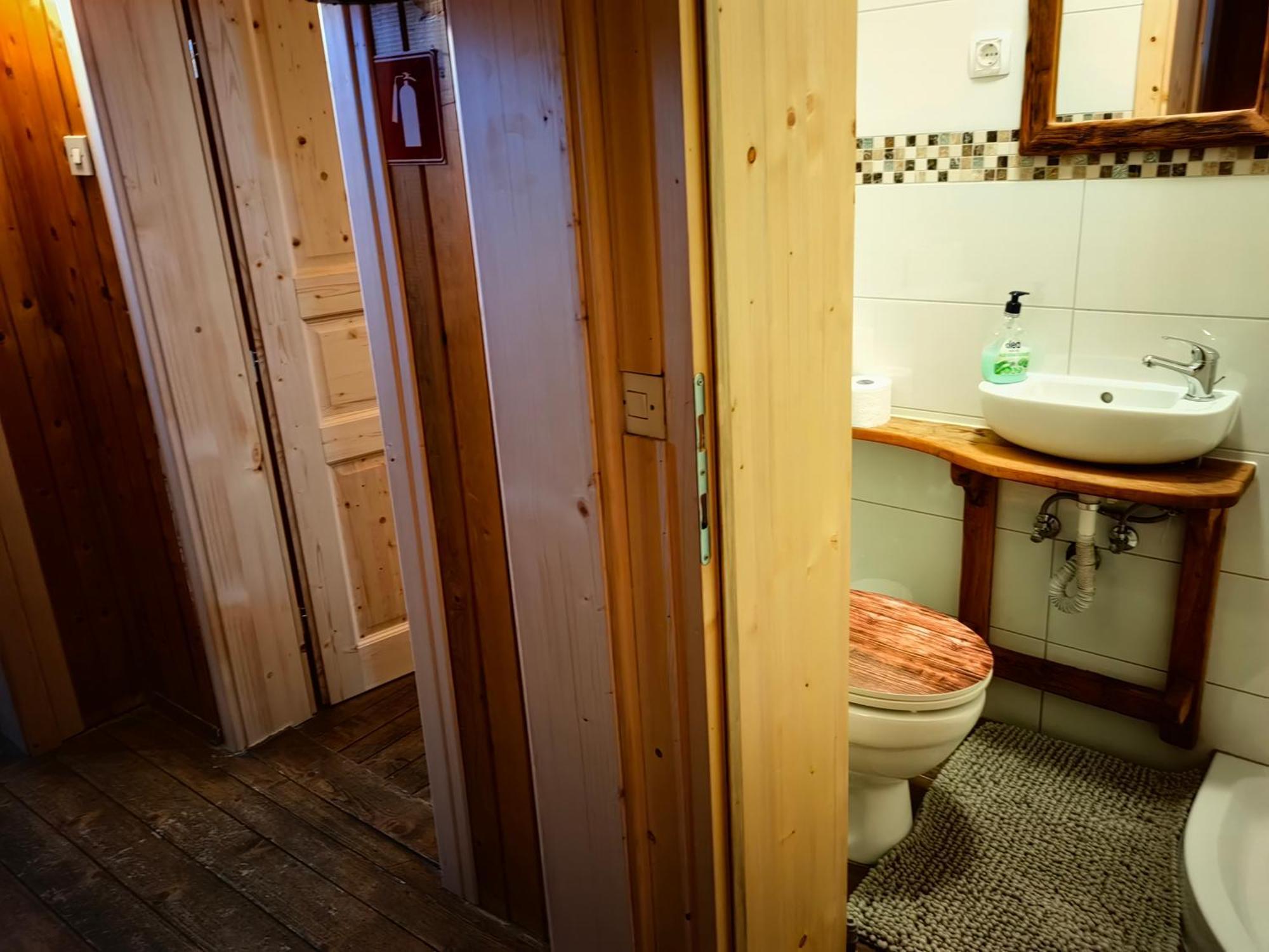 Chalet Stara Jelka Pokljuka ゴレンスカ地方 エクステリア 写真